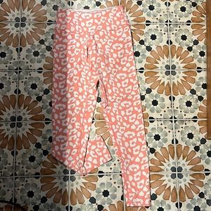 Ryderwear true instinct scrunch bum leggings size S